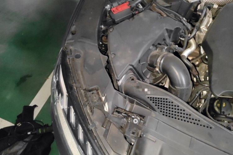 Used Audi A4L 2022 40 TFSI Fashion Dynamic Model Engine Bay Right