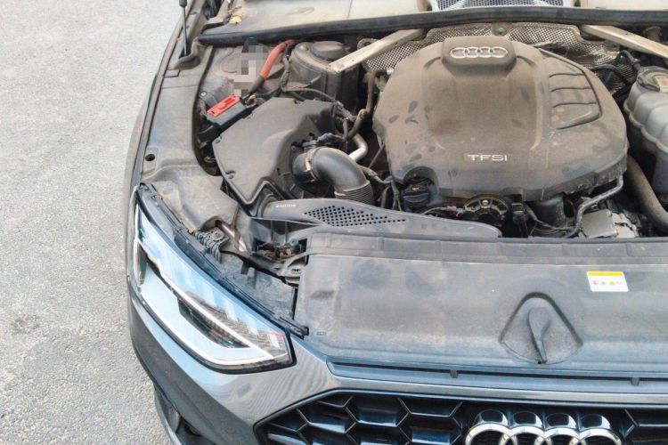 Used Audi A4L 2022 40 TFSI Luxury Dynamic Model Engine Bay Right