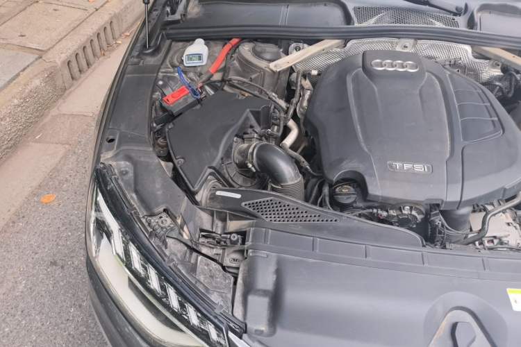 Used Audi A4L 2022 40 TFSI Fashion Dynamic Model Engine Bay Right