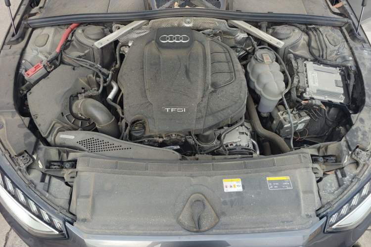 Used Audi A4L 2022 40 TFSI Stylish and Elegant Edition Engine Bay