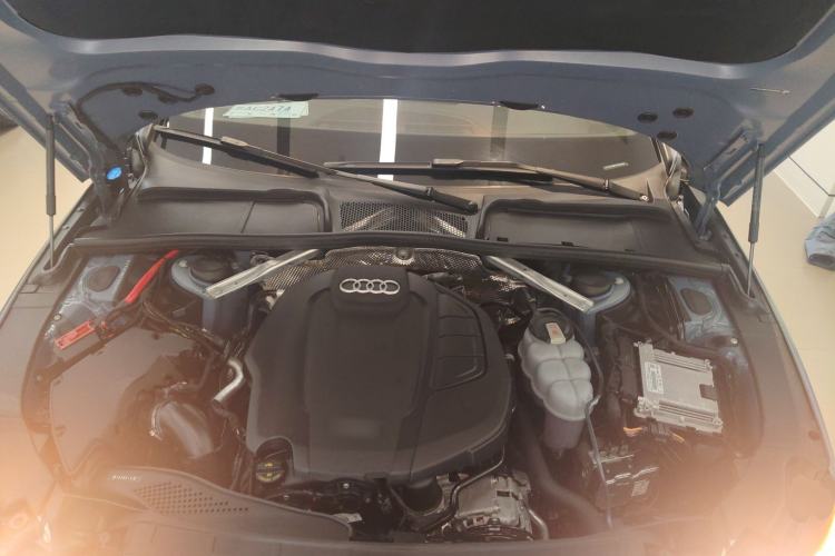 Used Audi A4L 2022 40 TFSI quattro RS Performance Package Engine Bay