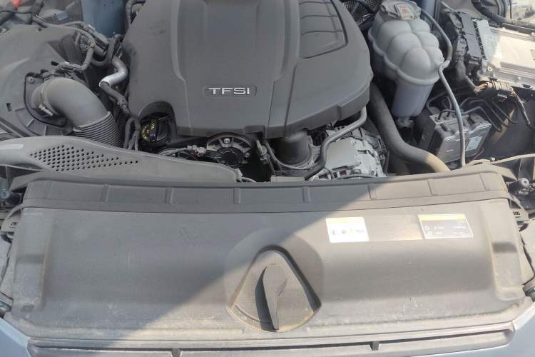 Used Audi A4L 2022 40 TFSI quattro RS Performance Package Engine Bay