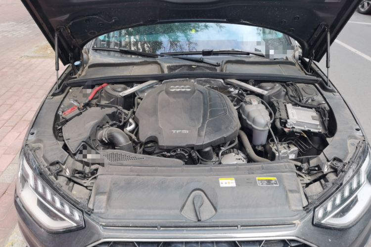Used Audi A4L 2022 40 TFSI Fashion Dynamic Model Engine Bay