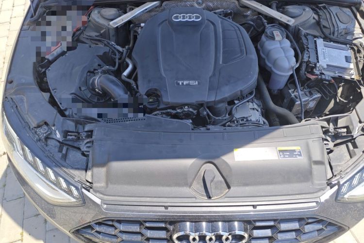 Used Audi A4L 2022 40 TFSI Luxury Dynamic Model Engine Bay