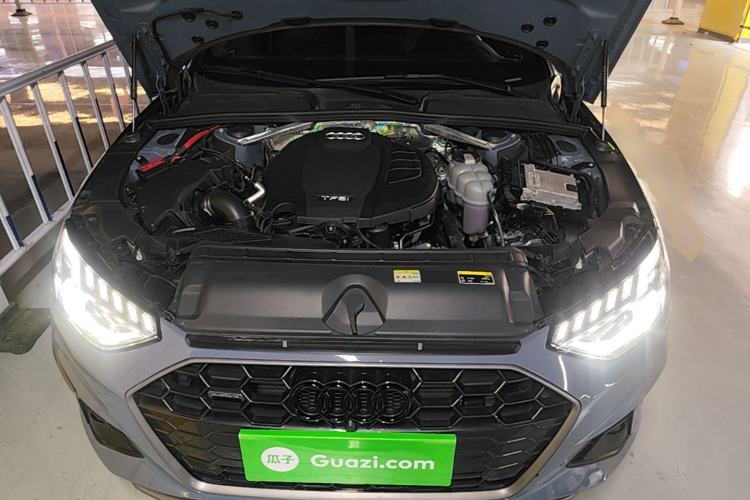 Used Audi A4L 2022 40 TFSI quattro RS Performance Package Engine Bay