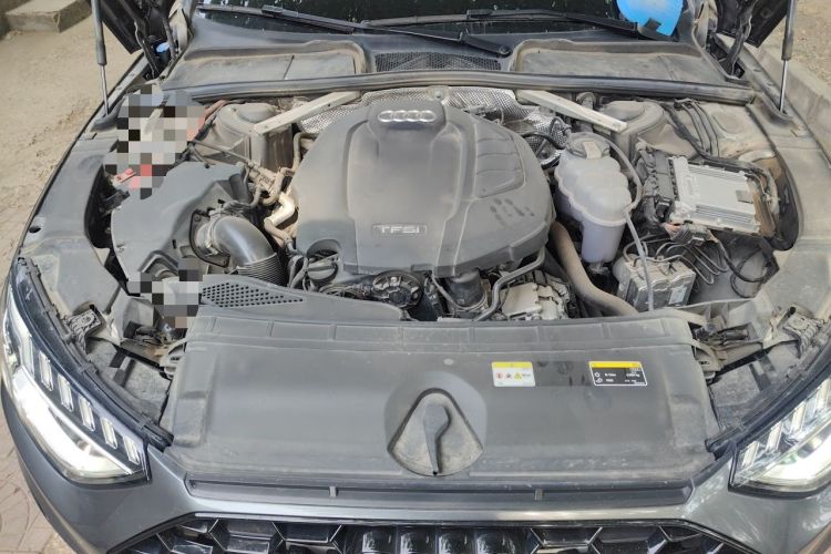 Used Audi A4L 2022 40 TFSI Luxury Dynamic Model Engine Bay