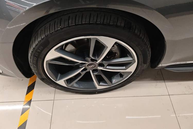 Used Audi A4L 2022 40 TFSI Fashion Dynamic Model Exterior 1