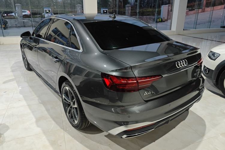 Used Audi A4L 2022 40 TFSI Fashion Dynamic Model Exterior 2