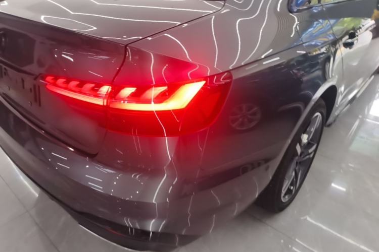 Used Audi A4L 2022 40 TFSI Luxury Dynamic Model Exterior 3