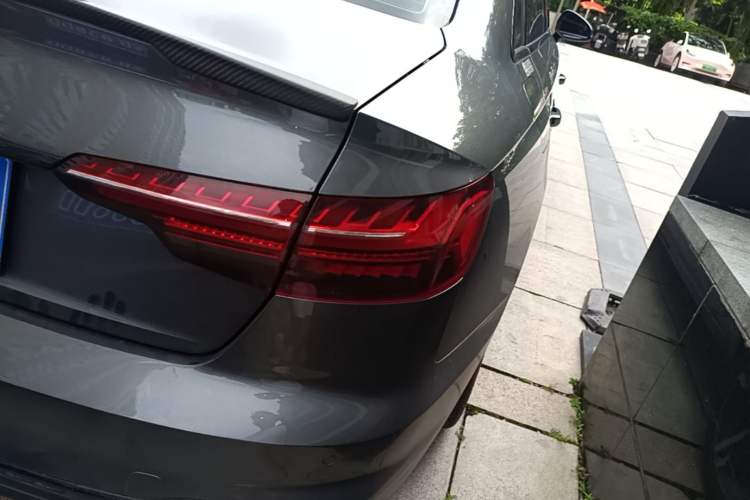 Used Audi A4L 2022 40 TFSI Fashion Dynamic Model Exterior 3