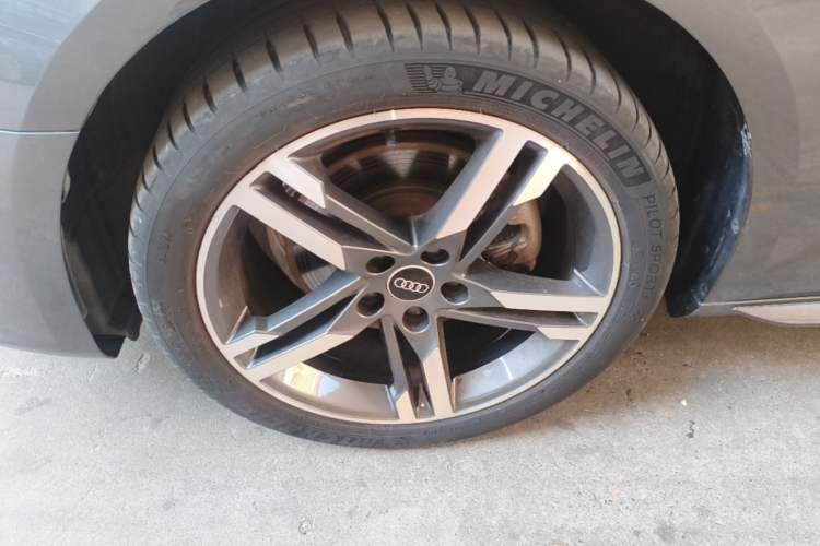 Used Audi A4L 2022 40 TFSI Fashion Dynamic Model Exterior 4