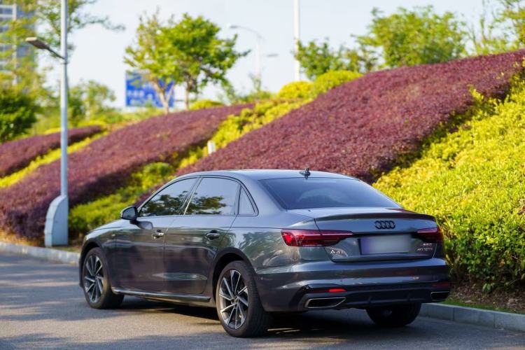 Used Audi A4L 2022 40 TFSI Luxury Dynamic Model Exterior 5