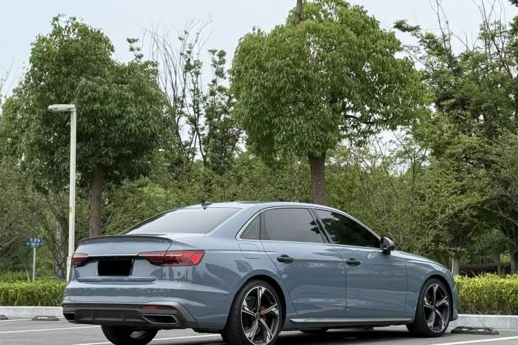 Used Audi A4L 2022 40 TFSI quattro RS Performance Package Exterior 5