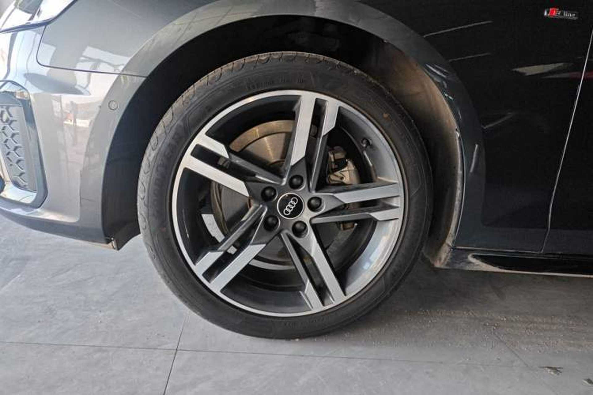 Used Audi A4L 2022 40 TFSI Luxury Dynamic Model Exterior 7