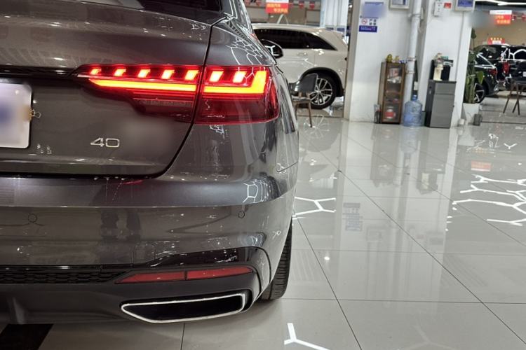 Used Audi A4L 2022 40 TFSI Luxury Dynamic Model Exterior 7