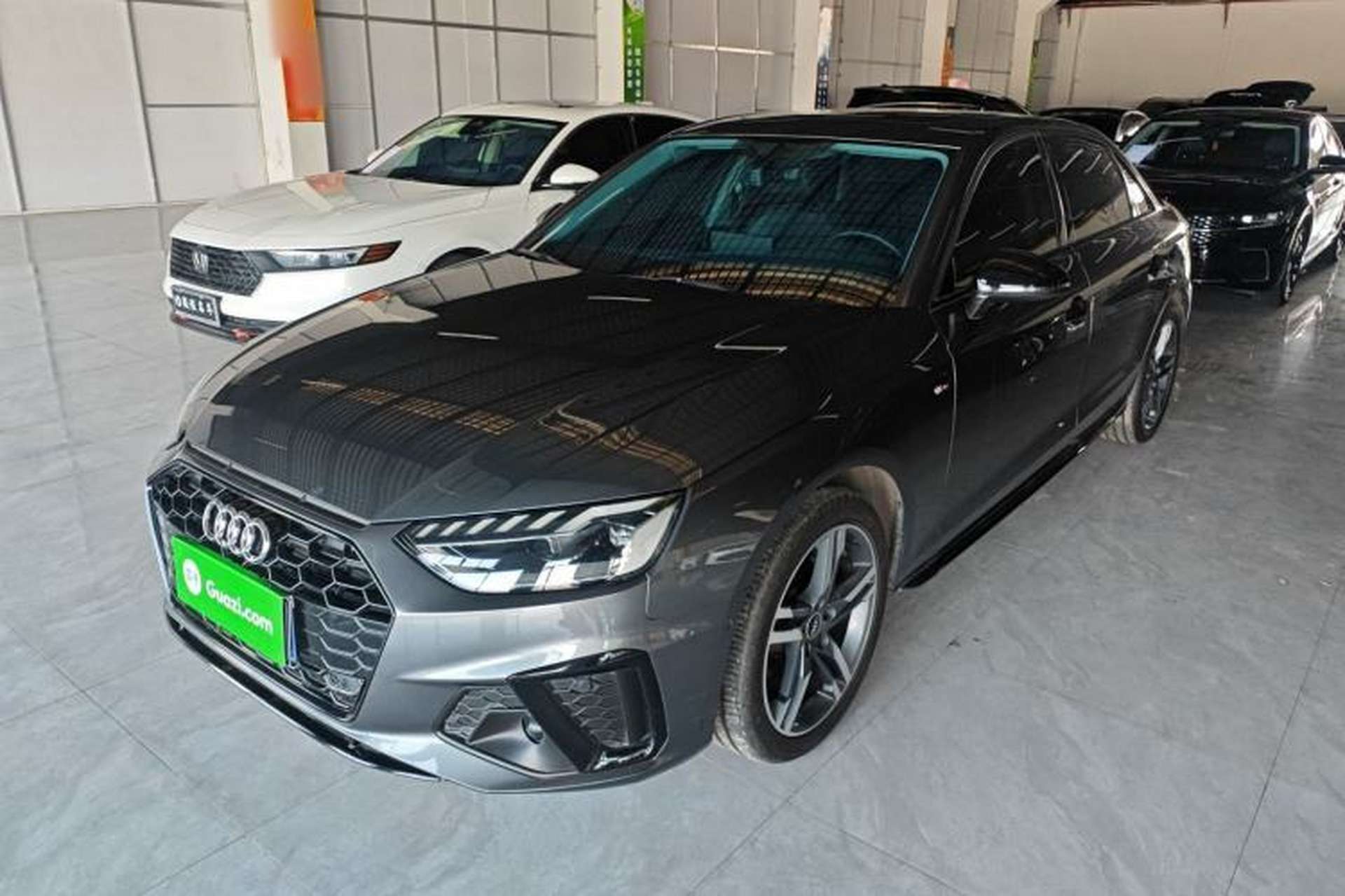 Used Audi A4L 2022 40 TFSI Luxury Dynamic Model Front Left 45 Deg