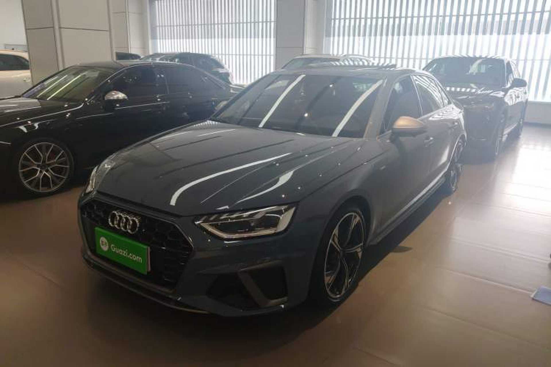 Used Audi A4L 2022 40 TFSI quattro RS Performance Package Front Left 45 Deg