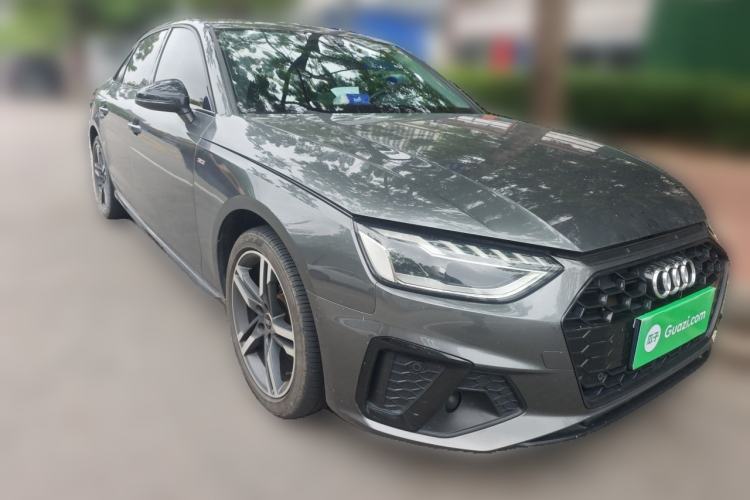 Used Audi A4L 2022 40 TFSI Luxury Dynamic Model Front Right 45 Deg
