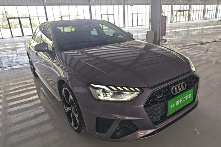 Used Audi A4L 2022 40 TFSI quattro RS Performance Package Front Right 45 Deg