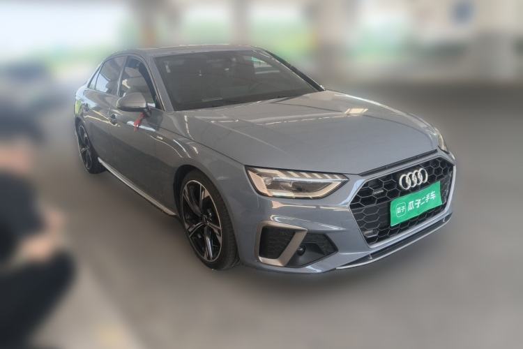 Used Audi A4L 2022 40 TFSI quattro RS Performance Package Front Right 45 Deg