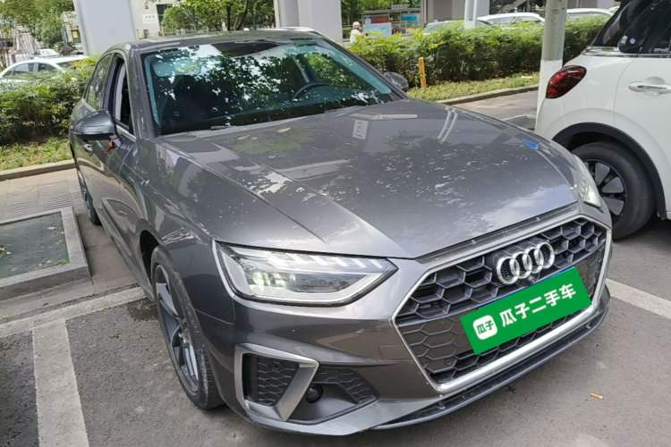 Used Audi A4L 2022 40 TFSI Fashion Dynamic Model Front Right 45 Deg