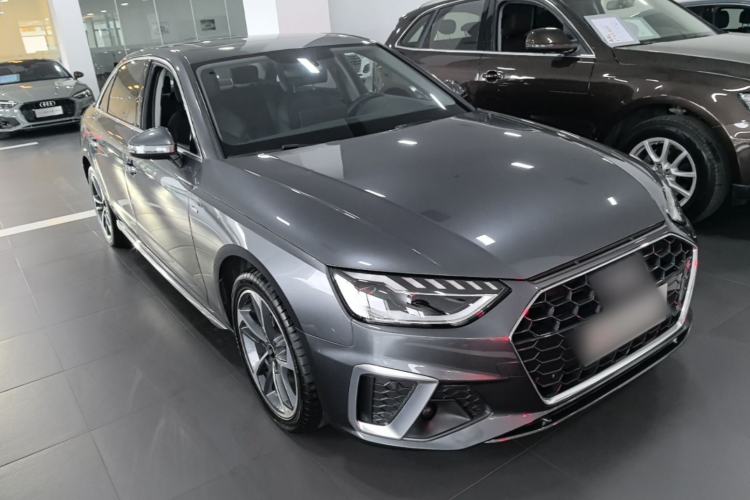 Used Audi A4L 2022 40 TFSI Fashion Dynamic Model Front Right 45 Deg
