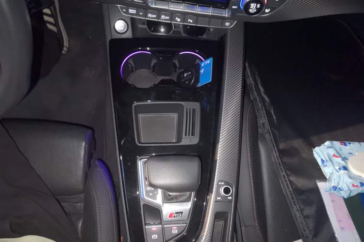 Used Audi A4L 2022 40 TFSI quattro RS Performance Package Gear Lever