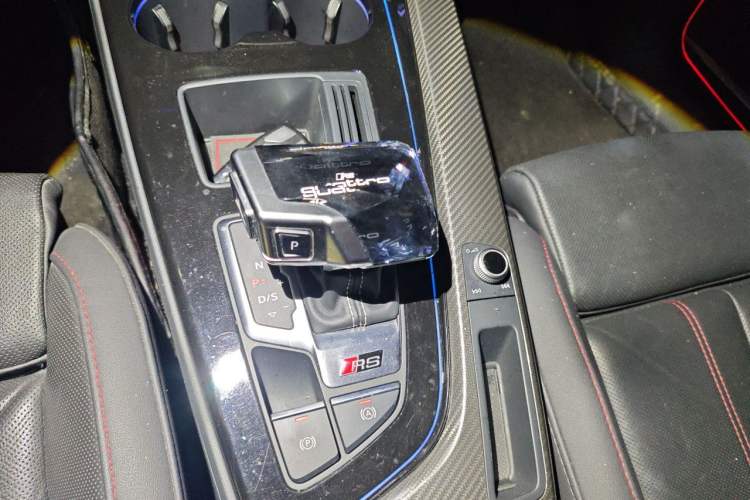 Used Audi A4L 2022 40 TFSI quattro RS Performance Package Gear Lever