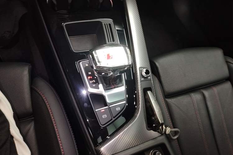 Used Audi A4L 2022 40 TFSI quattro RS Performance Package Gear Lever