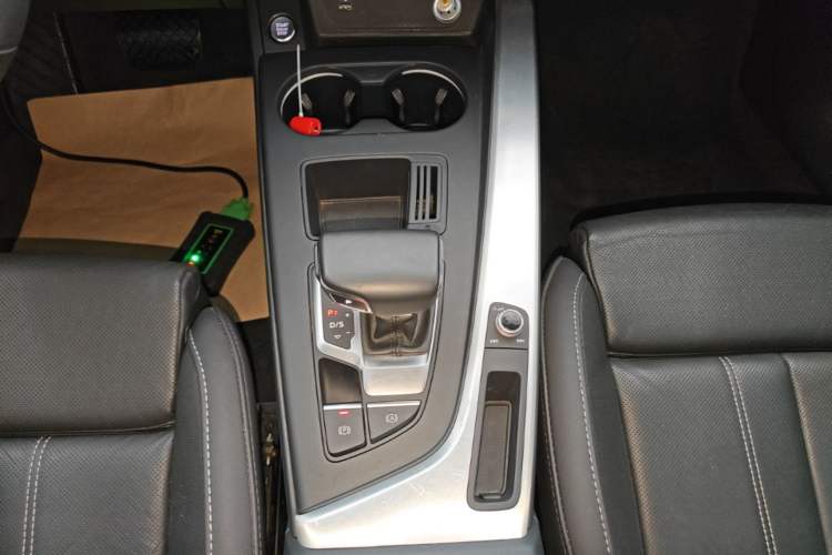 Used Audi A4L 2022 40 TFSI Fashion Dynamic Model Gear Lever