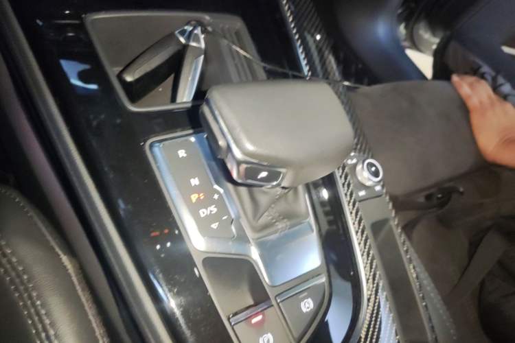 Used Audi A4L 2022 45 TFSI quattro Prestige Dynamic Edition Gear Lever