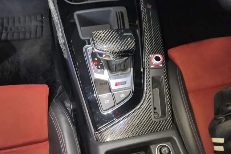 Used Audi A4L 2022 45 TFSI quattro Prestige Dynamic Edition Gear Lever