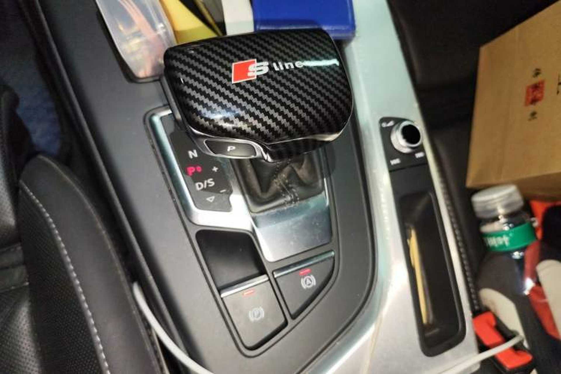 Used Audi A4L 2022 40 TFSI Fashion Dynamic Model Gear Lever