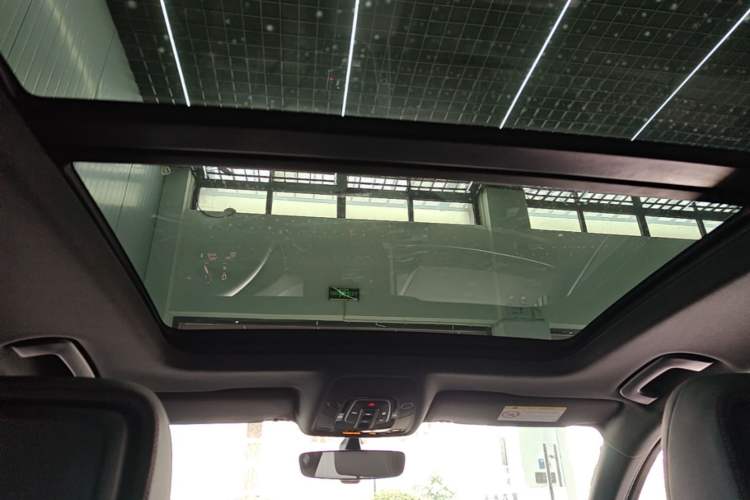 Used Audi A4L 2022 40 TFSI quattro RS Performance Package Headliner