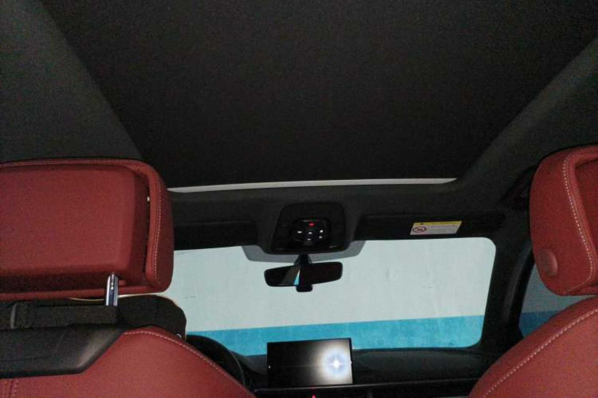 Used Audi A4L 2022 40 TFSI Luxury Dynamic Model Headliner