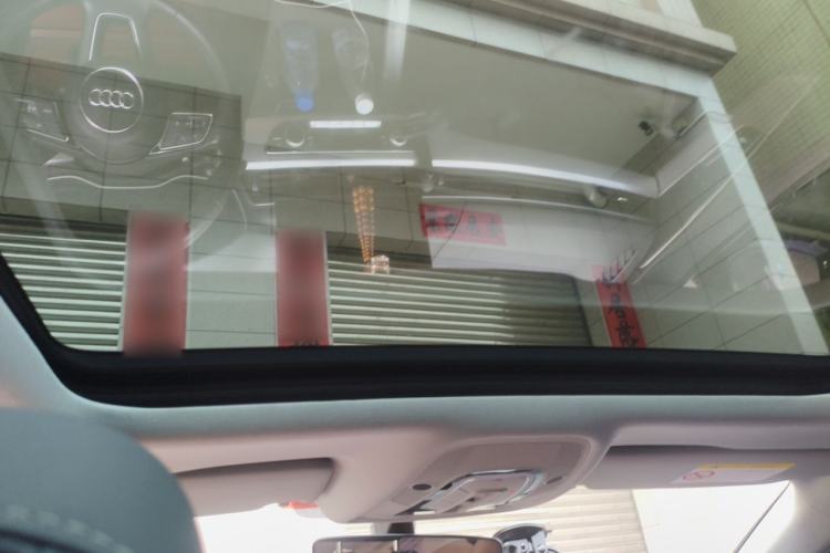 Used Audi A4L 2022 40 TFSI Luxury Prestige Edition Headliner