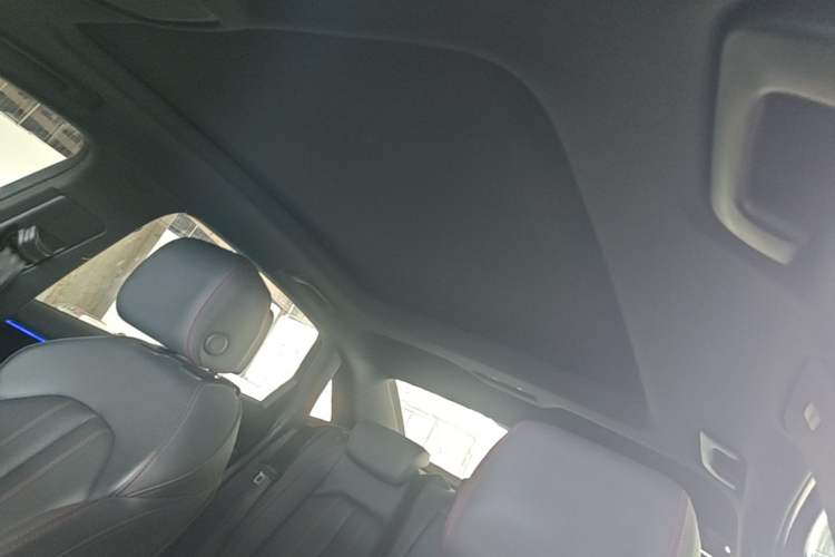 Used Audi A4L 2022 40 TFSI quattro RS Performance Package Headliner