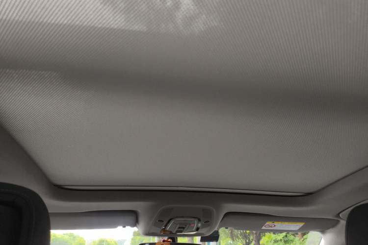 Used Audi A4L 2022 40 TFSI Luxury Dynamic Model Headliner