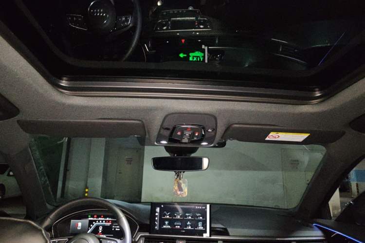 Used Audi A4L 2022 45 TFSI quattro Prestige Dynamic Edition Headliner