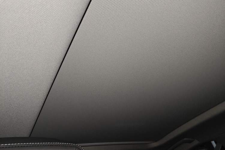 Used Audi A4L 2022 40 TFSI Luxury Dynamic Model Headliner
