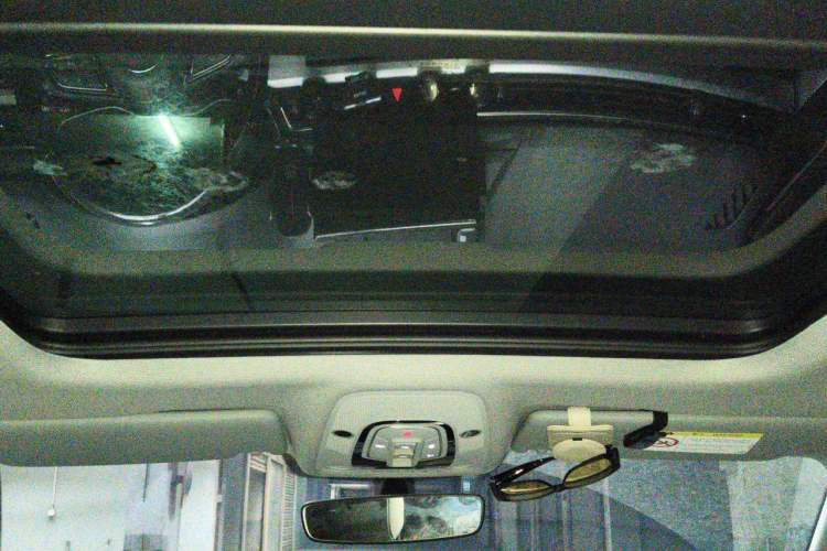 Used Audi A4L 2022 40 TFSI Fashion Dynamic Model Headliner