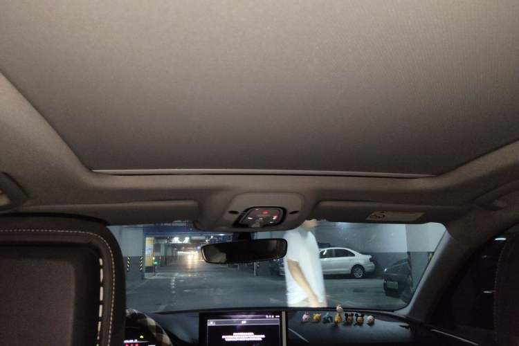Used Audi A4L 2022 40 TFSI Fashion Dynamic Model Headliner