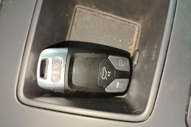 Used Audi A4L 2022 40 TFSI Fashion Dynamic Model Interior 1