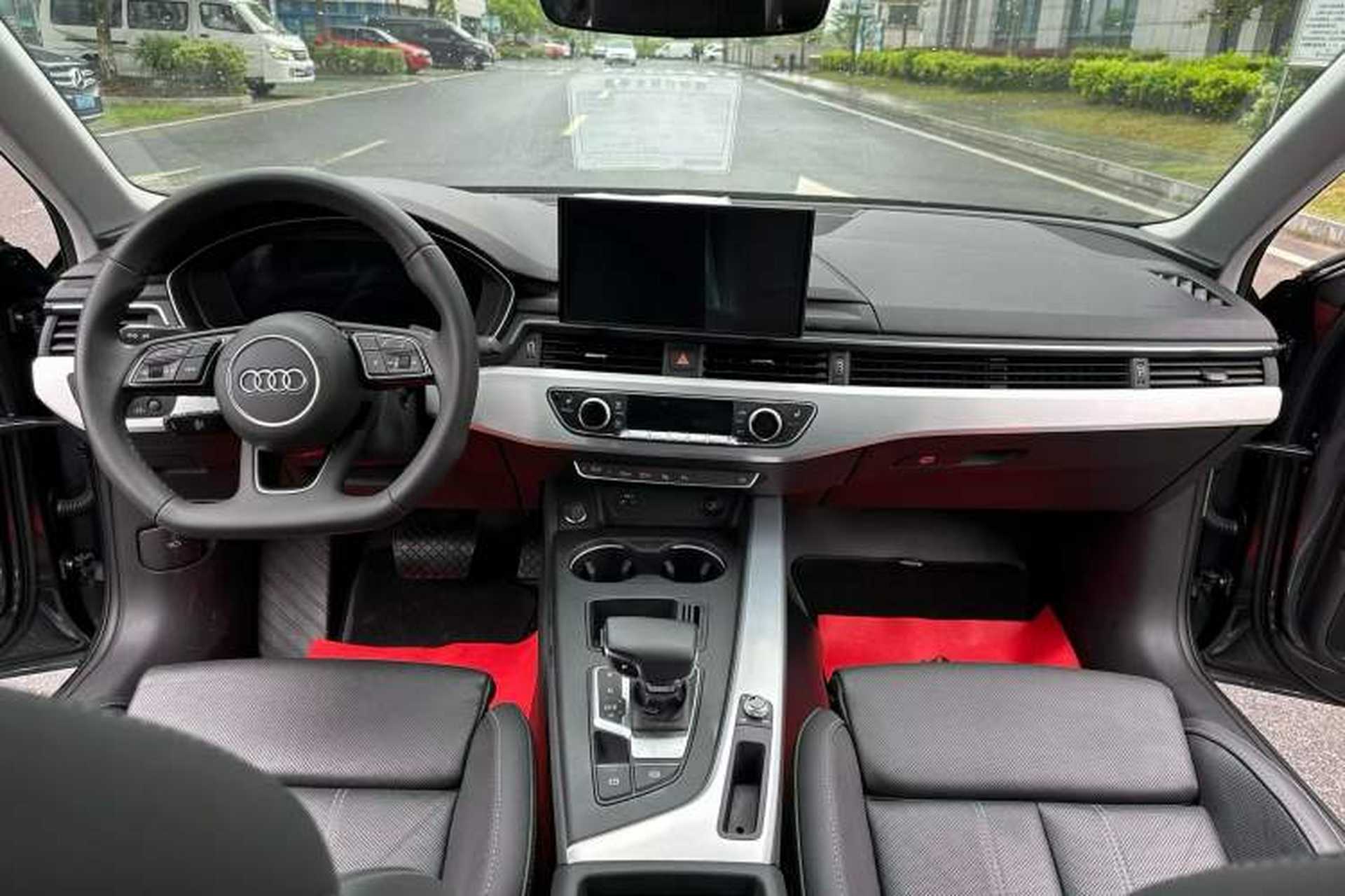 Used Audi A4L 2022 40 TFSI Luxury Dynamic Model Interior 1
