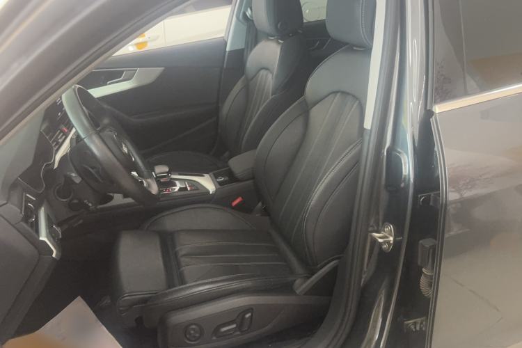 Used Audi A4L 2022 40 TFSI Fashion Dynamic Model Interior 1