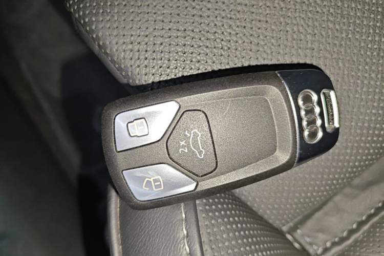 Used Audi A4L 2022 40 TFSI Fashion Dynamic Model Interior 1