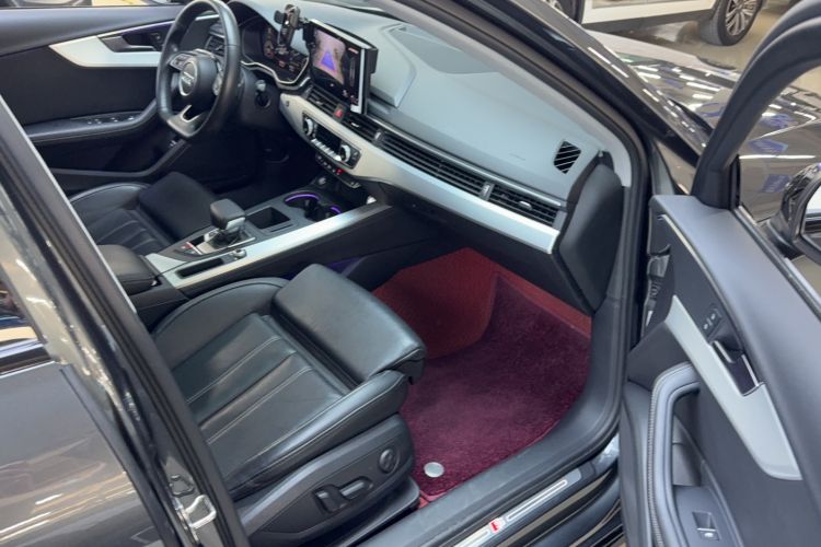 Used Audi A4L 2022 40 TFSI Luxury Dynamic Model Interior 11