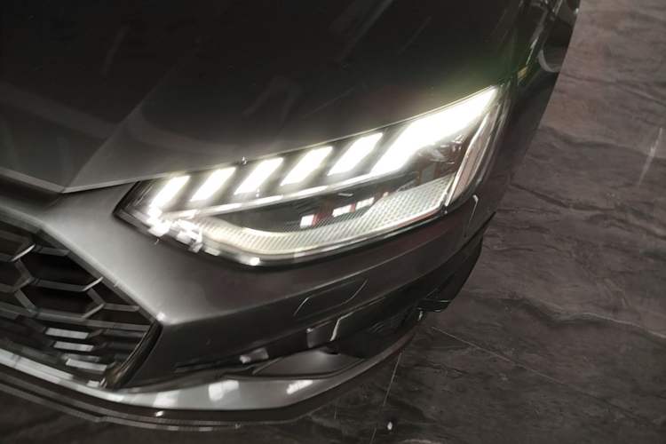 Used Audi A4L 2022 45 TFSI quattro Prestige Dynamic Edition Left Front Headlight