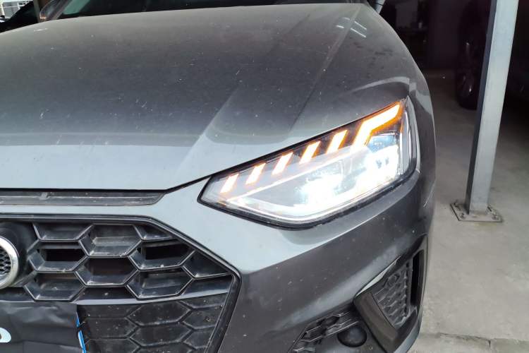 Used Audi A4L 2022 40 TFSI Fashion Dynamic Model Left Front Headlight
