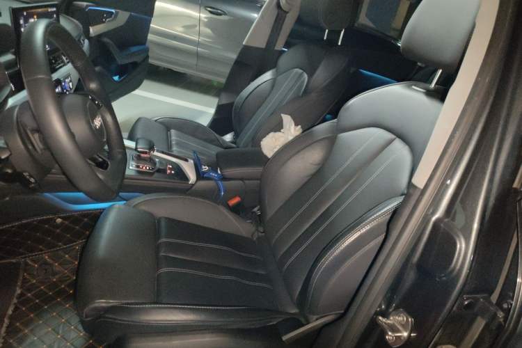 Used Audi A4L 2022 40 TFSI Luxury Dynamic Model Left Front Seat